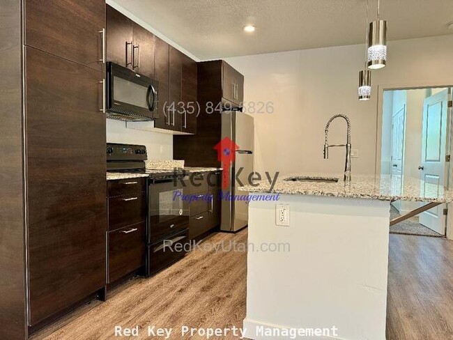 Photo - 553 Smelter Rd Townhome