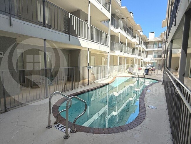 Photo - 4502 Gaston Ave Unit 215