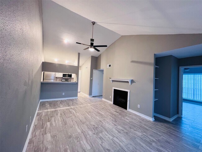 Photo - 2121 El Paseo St Unit 2204