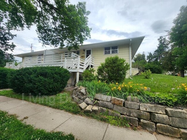 Photo - 1301 Hill St