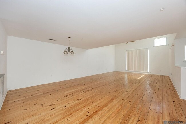Photo - 1720 Nicholson Dr Unit 4
