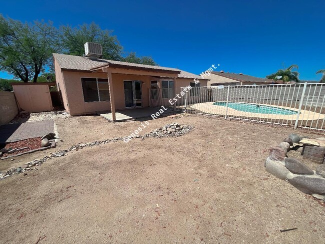 3bd/2ba with pool - 3bd/2ba with pool Apartment