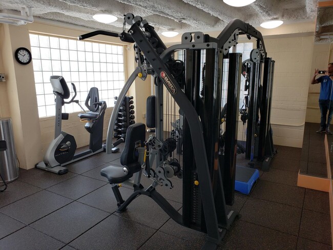Photo - 1 BA Available for rent $1,800 ALL Utilities included Unit 215