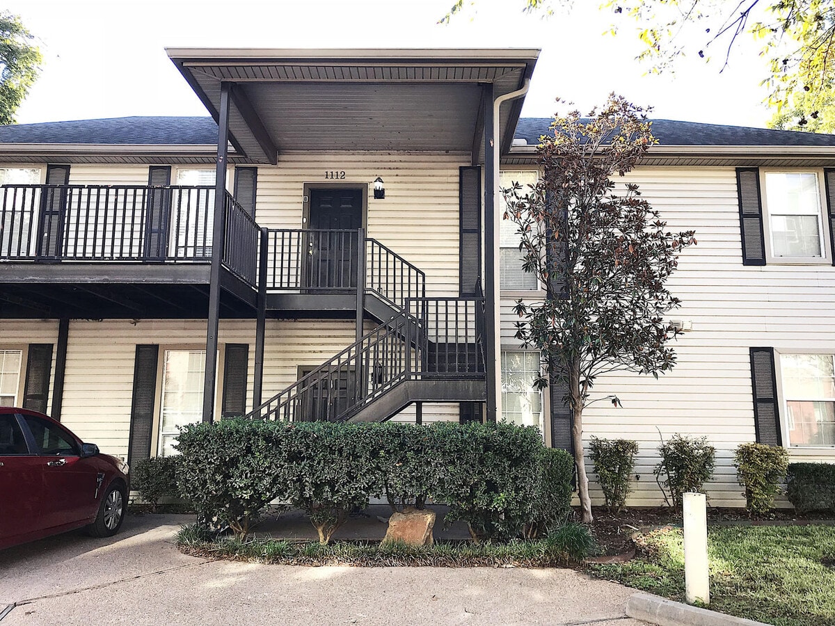 Photo - 1112 James Ave Unit A