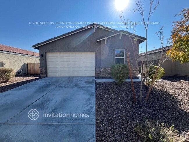 Building Photo - 18649 W Golden Ln Rental