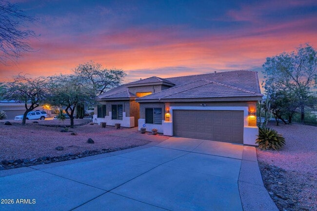 Photo - 18 E Paint Your Wagon Trail