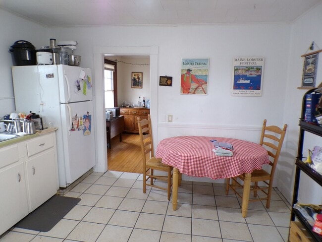 Photo - 19 Oak St Unit 2