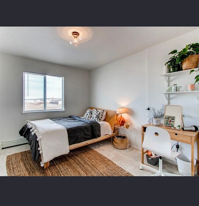 Photo - 473 N Banner St