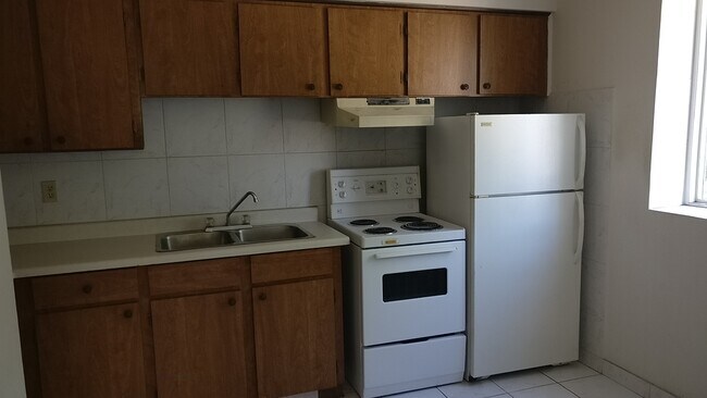 Photo - 3044 Sandwich St. Unit 201