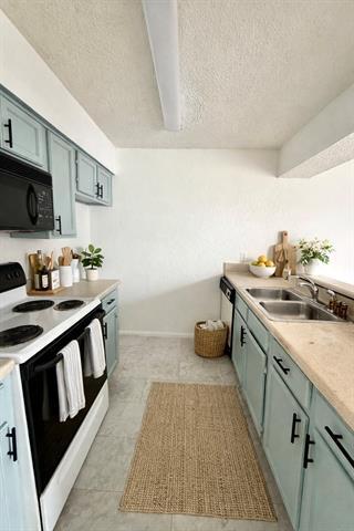 Photo - 9813 Walnut St Unit 302