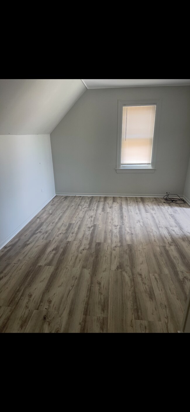 Photo - 3345 N Oleander Ave Unit #2nd floor