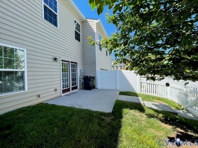 Photo - 8107 Creekside Village Dr