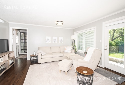 Photo - 2515 W 90th St