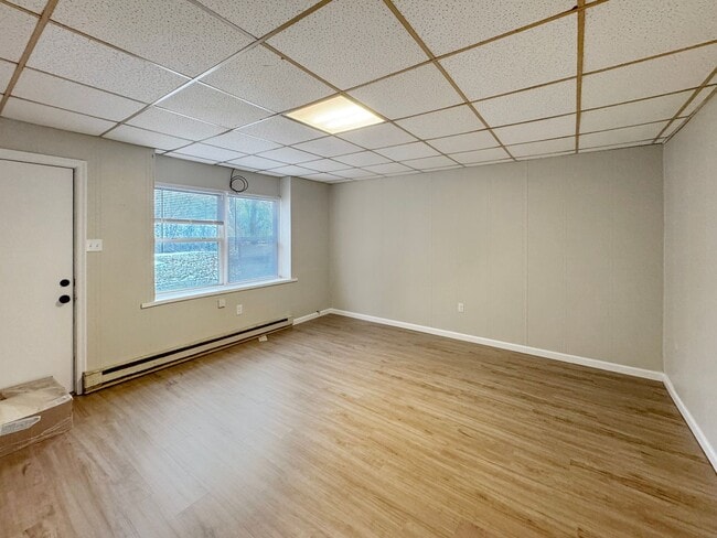 Photo - 754-758 Naylor Ave Unit 756