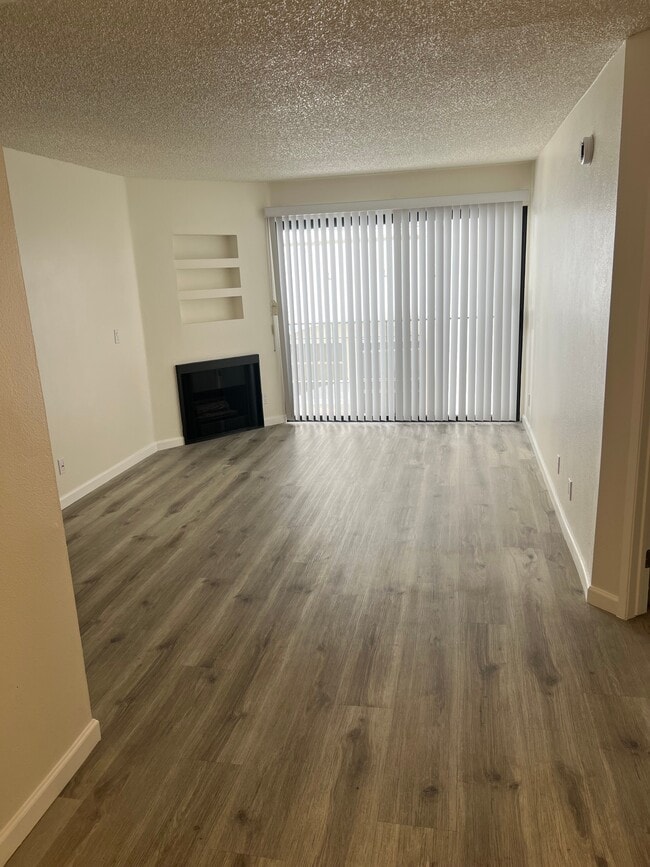 #203 living room - 825 S. Hobart Blvd.