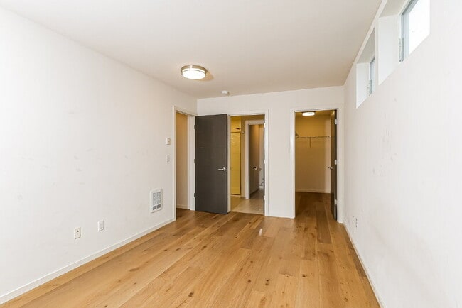 Photo - 5962 36th Ave S