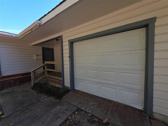 Photo - 2717 Bilglade Rd