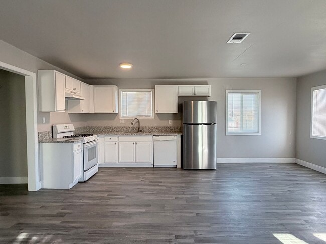 Photo - Charming 3-Bedroom Home – Move-In Ready