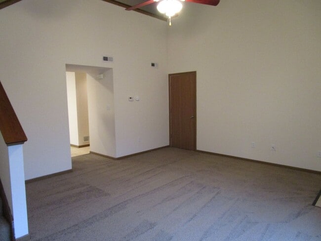 Photo - 501-503 Glenstone Dr. Unit 501 Glenstone Dr.