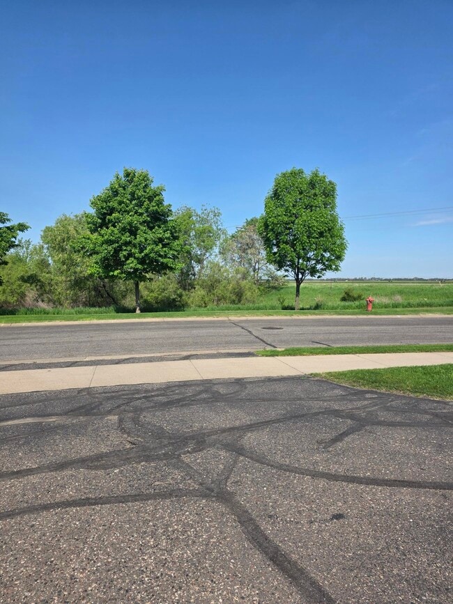 Photo - 860 Independence Dr
