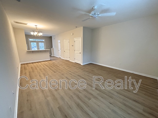 202 Jordan Ln
