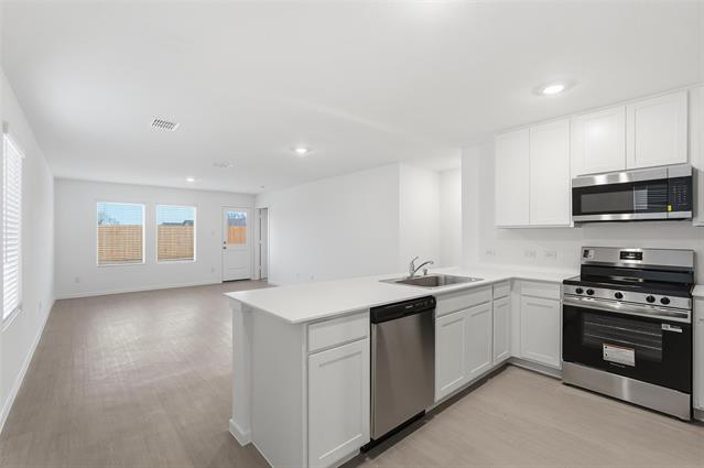 Photo - 6517 Glade St