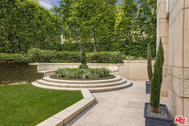 Photo - 10727 Wilshire Blvd Unit 1904