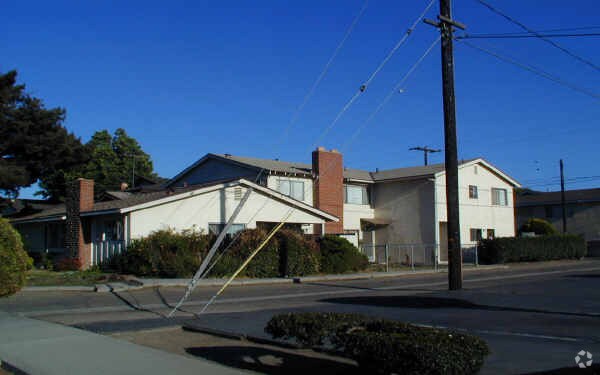 Photo - Glenwood Apartments