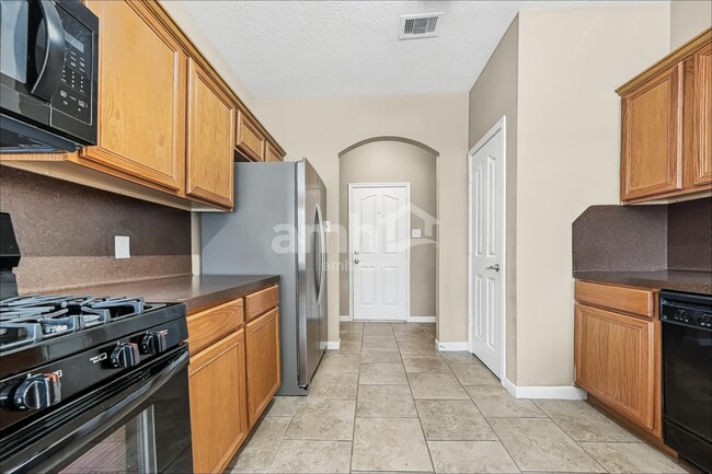 12027 Bunny Ln