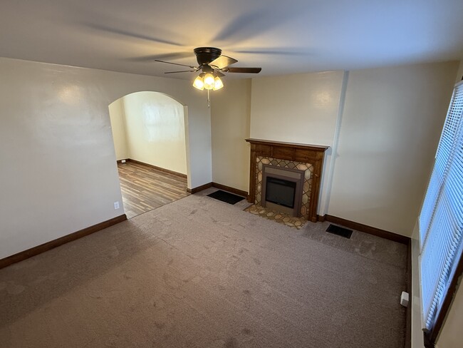 Photo - 2877 Sullivant Ave Townhome