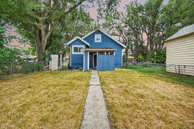 Photo - 643 Parkhill Dr
