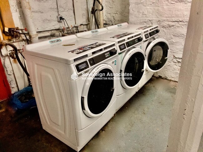 Photo - 715 W 172nd St Unit 34