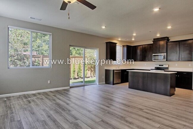 Photo - 3 Bed, 2.5 Baths with Loft and Covered Balcony off the Primary Suite
