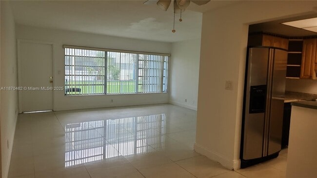 Photo - 16801 NE 14th Ave Unit 109