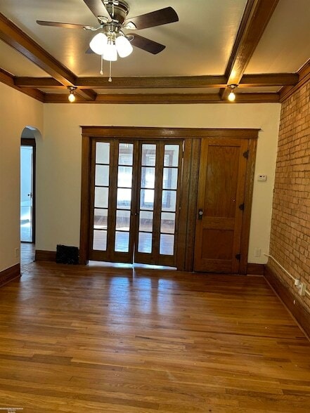 Photo - 4766 Commonwealth St Unit 1N