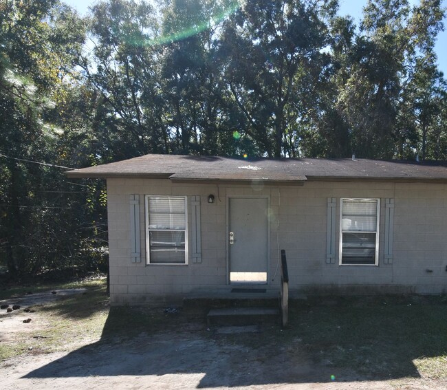 Photo - 1595-1593 Balkin Rd Apartment Unit 1593 Balkin Road (Left )