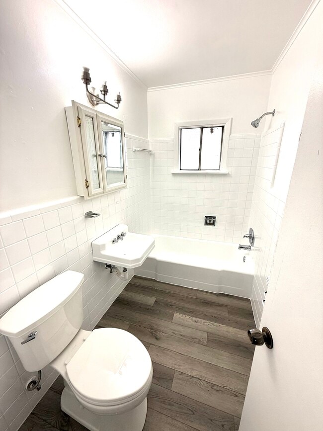 Photo - 1212 Brockenbraugh Ct Unidad Apt D