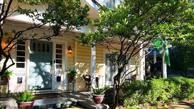 Building Photo - 1710 N State St