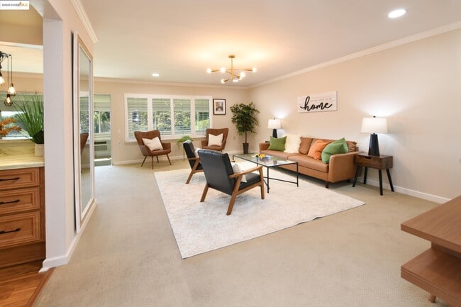 Photo - 1910 Skycrest Dr Unit 5