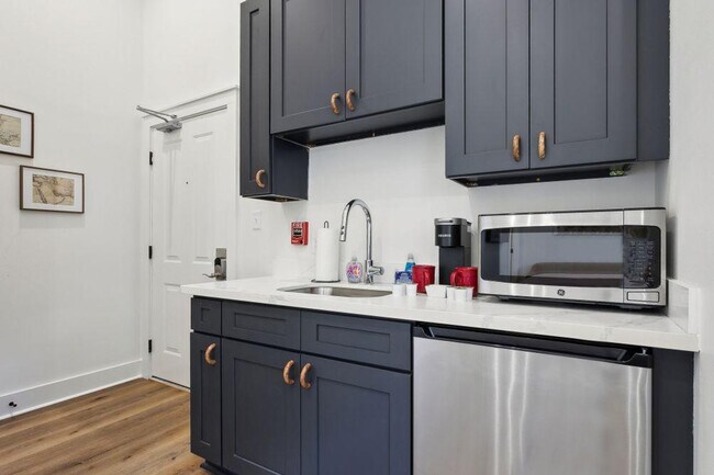 Photo - 1738 N Rampart St Unit ID1369010P