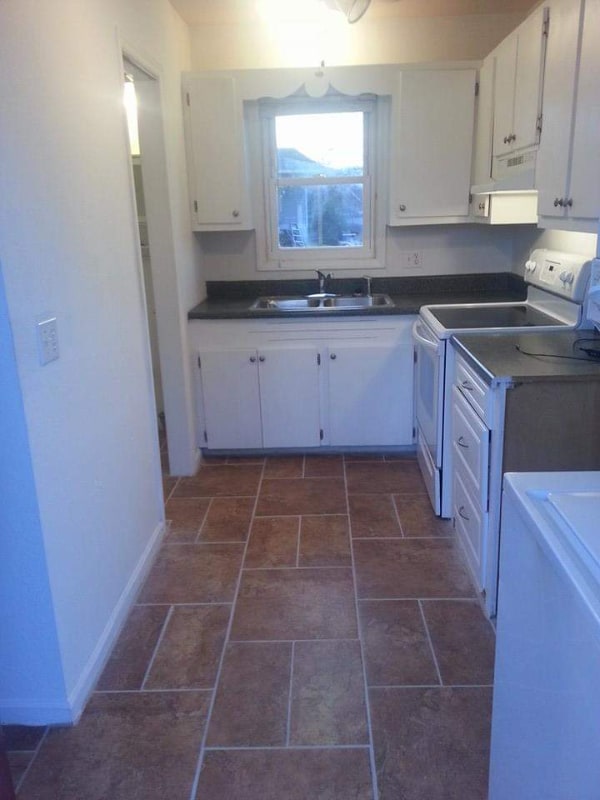 Photo - 556 E Yancey St