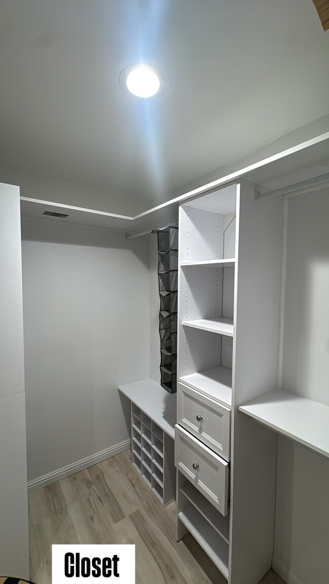 Photo - 13014 Halcourt Ave