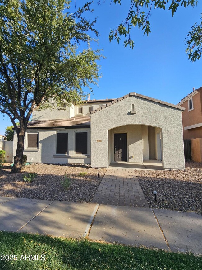 Photo - 1638 S Martingale Rd House
