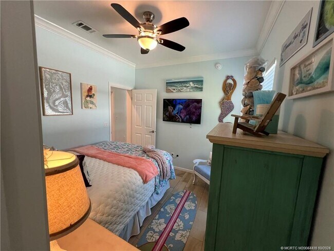 Photo - 102 NE Shoal Dr
