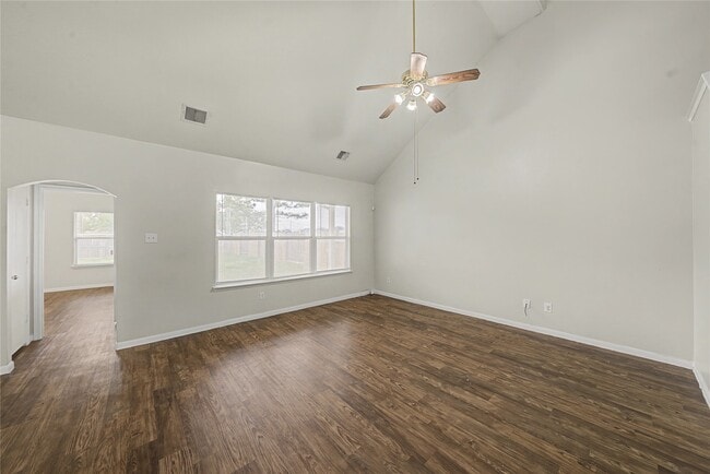 Photo - 1111 Auburn View Ln