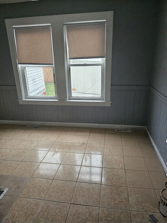 59 Banks St Unit 1