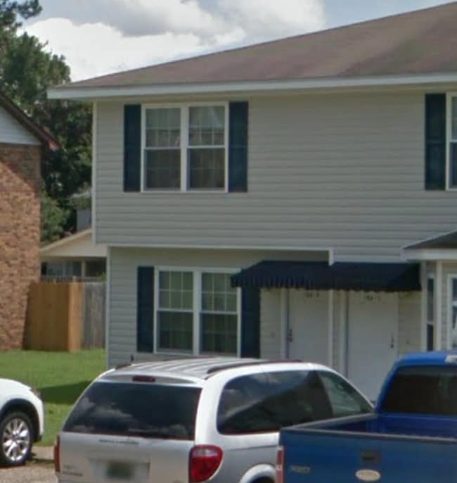 Building Photo - 106-4 EDGEFIELD