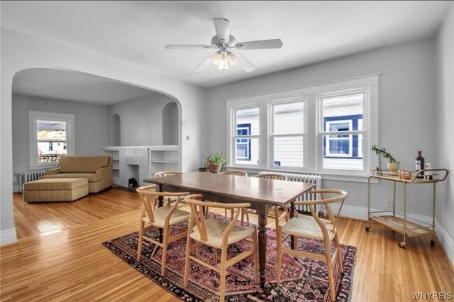 Dining room - 299 Wellington Rd Unit 2F