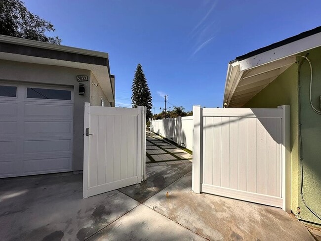 Photo - 2032 Wetherly Way