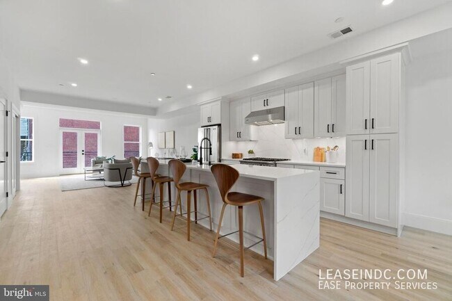Photo - 3524 Park Pl NW Unit #2
